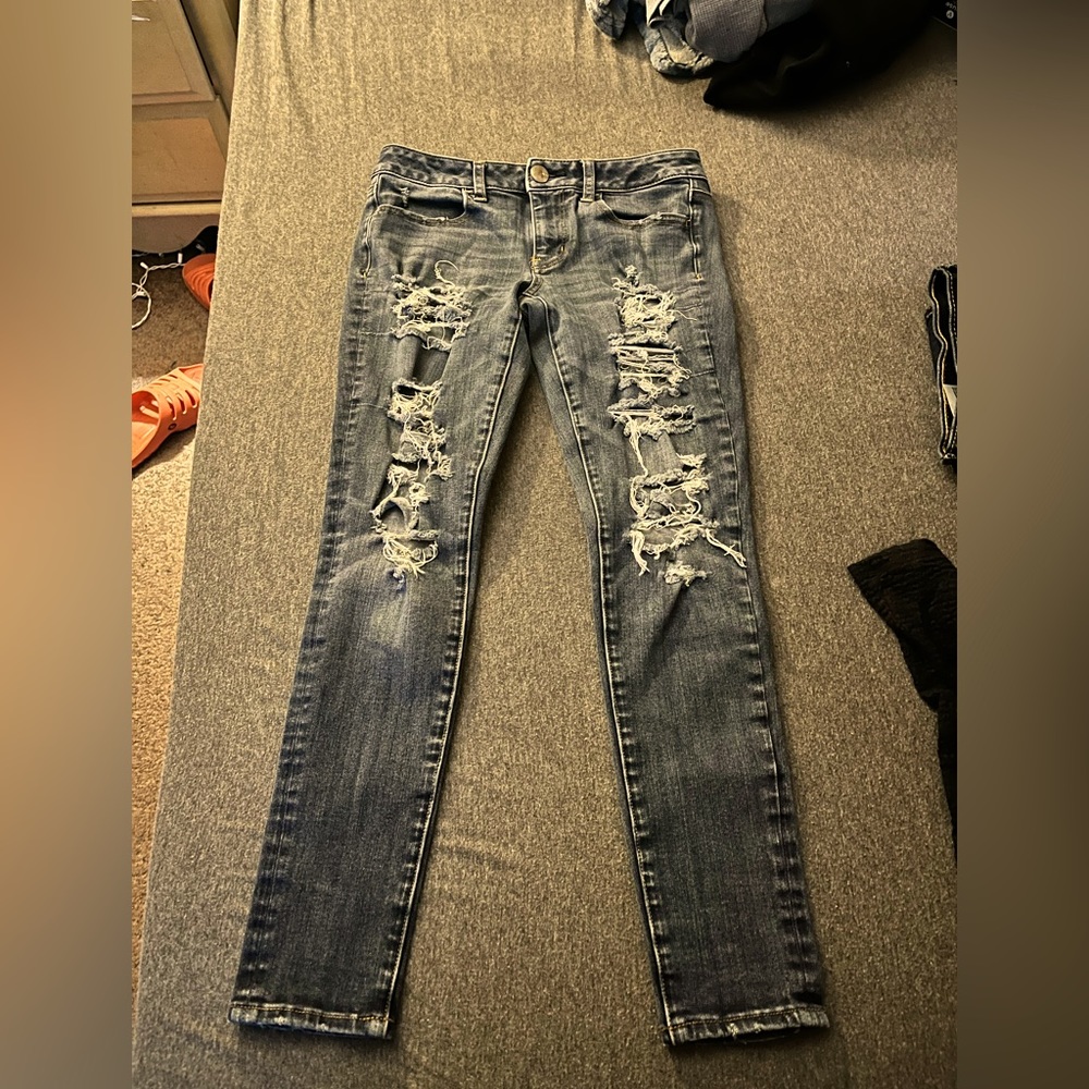 AMERICAN EAGLE OUTFITTERS US SIZE 4 girl jeans